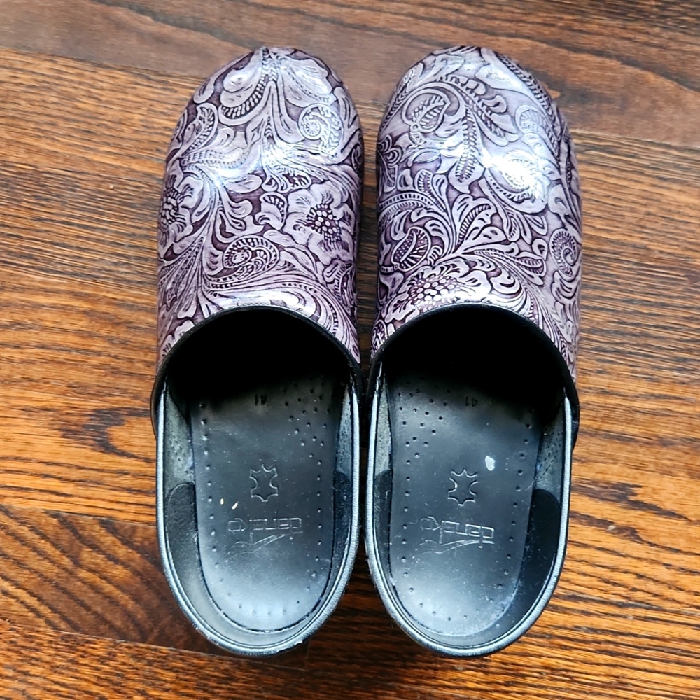 Dansko clogs Healthcare nurse shoes grey silver